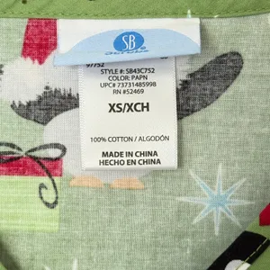 SB Scrub Christmas Penguins Scrub Top‎ Size XS Holiday Festive Work Style thumbnail 4