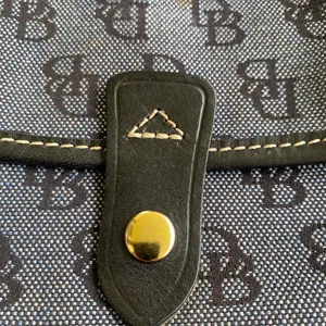 Cute Dooney & Bourke shoulder bag thumbnail 4