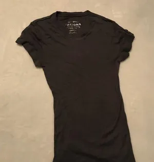 Arizona Jeans Gray T-shirt Short Sleeve thumbnail 1