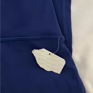 NWT Lululemon Blue Capri Leggings thumbnail 5