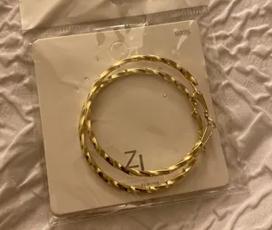 Gold Hoop Earrings thumbnail 3