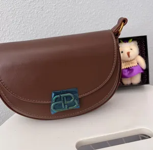 Cute Crossbody Bag Brown thumbnail 3