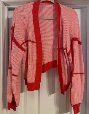Pink and Red Open thumbnail 1