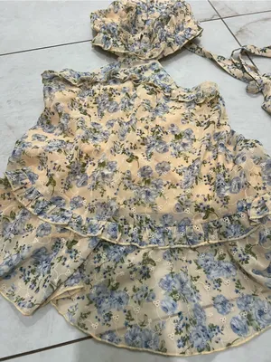 ASTR The Label Yellow Floral Cut Out Mini Dress Size Small thumbnail 3