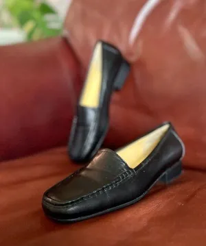 New in Box Vintage Women's Size 7 Bellini Black Leather Flats Loafers thumbnail 1