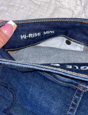 American Eagle hi-rise mini skirt thumbnail 3