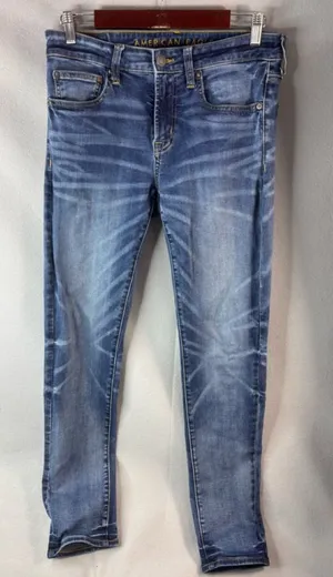 American Eagle 31 Women’s High-Rise Faded Blue Skinny Jeans thumbnail 1