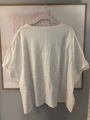 Boutique Top thumbnail 2
