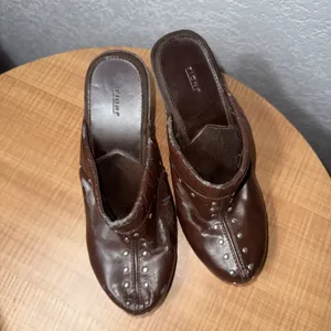 Vintage‎ Y2K Fioni Brown Boho Studded Mule Festival Faux Leather Heels 8.5 thumbnail 5