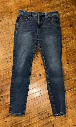 American Eagle stretchy normcore size 8 hi-rise jeggings thumbnail 1