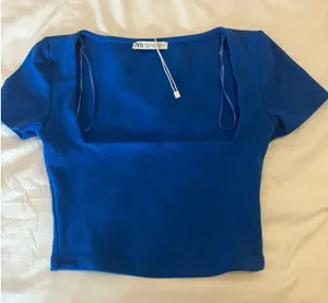 ZARA Top Crop thumbnail 1