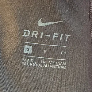 Nike, Nike Pro Athletic Compression Shorts Black with Pink Waistband Sz S thumbnail 5