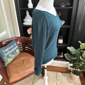 Free People Cotton Sweater – Size XS – High-Low Hem – Oversized Fit thumbnail 6