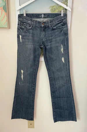 7 For All Mankind Bootcut Cotton Blend Denim Jeans in Freesia Cut Hem* Size 28 thumbnail 1