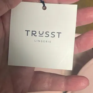 NWT Trusst lingerie underwire padded size 34E(DD) bra thumbnail 5