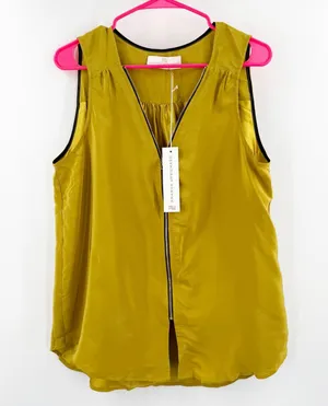 Amanda Uprichard Blouse Large NWT Mustard 100% Silk Zip Sleeveless Chartreuse thumbnail 1