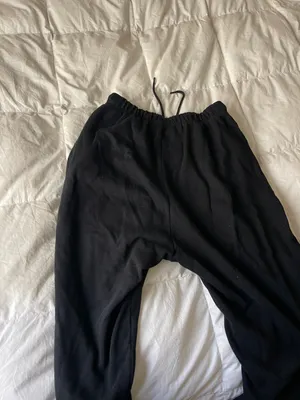 Sweatpants thumbnail 2