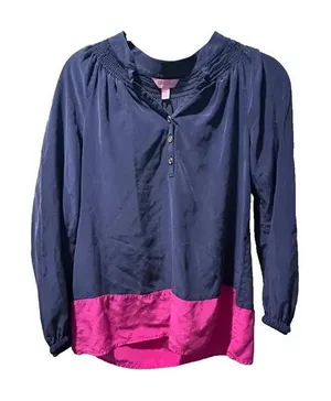 Lilly Pulitzer Blouse Womens XS Navy Pink Excellent Silk Smocked Colorblock Top thumbnail 1