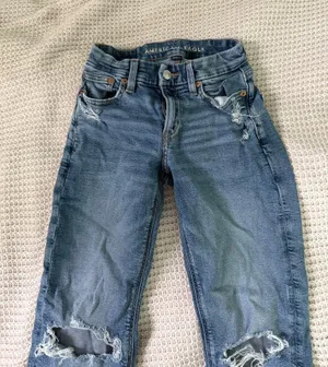American Eagle Low-Rise Jeans thumbnail 1
