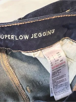 American Eagle Super Low Jegging Jeans — Size 4 Short 278 thumbnail 4
