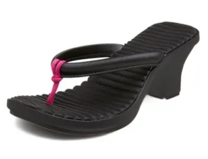 Crocs Cabana Flipflop | Sandals heel size 9 black thumbnail 1