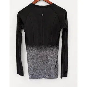 Lululemon Women's Swiftly Tech Long Sleeve Crew Black Grey Ombre Top Size 8 thumbnail 4