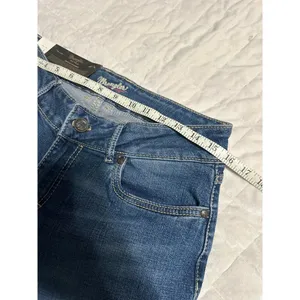 Wrangler Retro Mae Mid-Rise Flare Leg Jeans Women's Size 9 30" Western NWT thumbnail 7