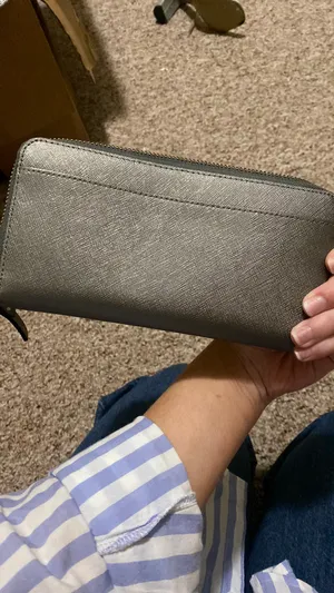 Kate Spade Wallet thumbnail 3