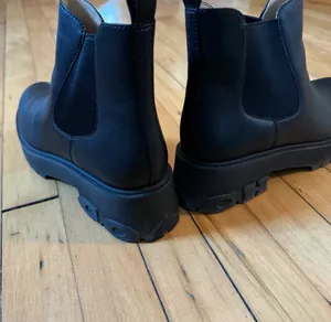 Coach Boots Black thumbnail 2