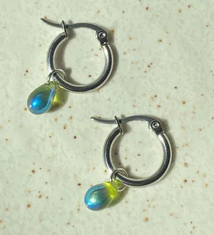Handmade aurora olive green mini teardrop Czech glass simple minimalist hoop earrings💚🫒💕 thumbnail 1