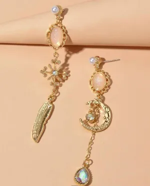 UB Moon Earrings Gold thumbnail 1