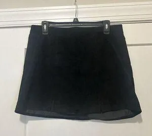 Women’s Y2K Dollhouse Black Leather Suede Lined Mini Skirt Size Large Zip Back thumbnail 1