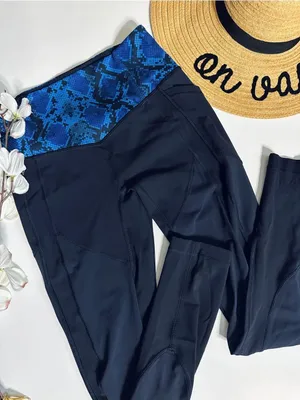 Lululemon All The Right Places Pant Size 6 Blue Snake Print Full Length Leggings thumbnail 9