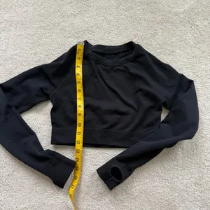 Gym Top T-shirt Crop Top Blouse Cover Up Tee Long Sleeve Sport Tee Slim Fit Top thumbnail 8