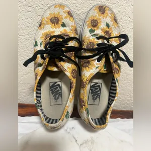 VANS Authentic Canvas White Sunflower Dots Lace-Up Low Top Sneakers Shoe… thumbnail 4