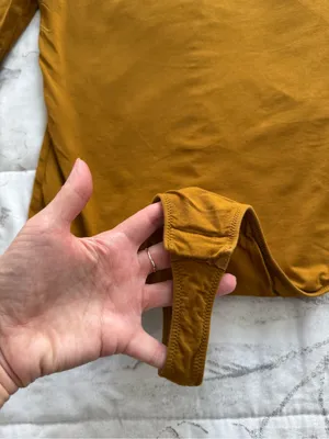 Everlane mustard tapenade Short Sleeve crewneck bodysuit, size S Supima cotton thumbnail 9