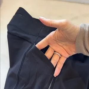 Lululemon Pace Perfect  Cropped Legging thumbnail 9
