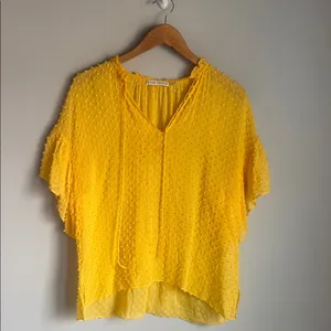 Alice + Olivia Julius flutter sleeve blouse Medium thumbnail 2