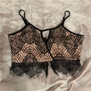Fora Black Floral Lace Crop Top Nude Lining Adjustable‎ Straps Small Back Zip thumbnail 1