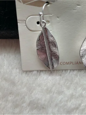 Pomina Silver Feather Drop Earrings thumbnail 2