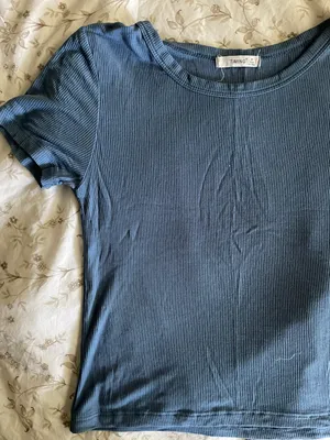 Soft blue Tee Size M thumbnail 2