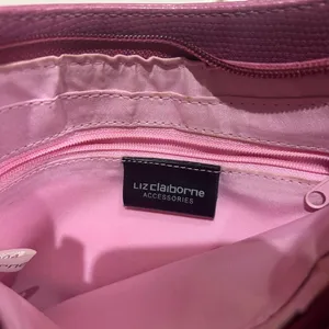 Liz Claiborne pink handbag thumbnail 4