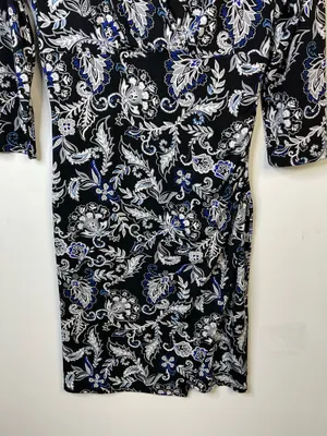 White House Black Market Black and White Floral Dress Size Medium thumbnail 3