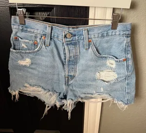 Levi’s 501 Denim Shorts thumbnail 1