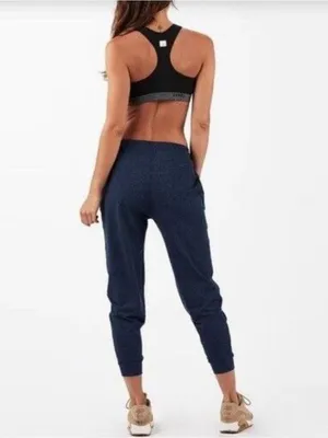 Women’s Vuori Performance Jogger Sweatpants Midnignt Heather Blue Size L thumbnail 2