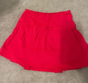Amazon Athletic skirt thumbnail 1