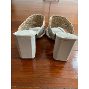Naked Feet Propriety Raffia Chain Block Heel Sandals Womens 7.5 Ivory thumbnail 11