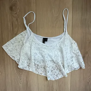Full Tilt Lace Cropped Tank Top thumbnail 1