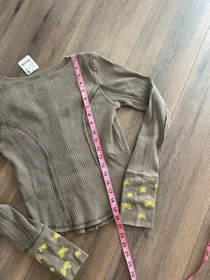Free People Daria Cuff Cardi- Size Small thumbnail 7
