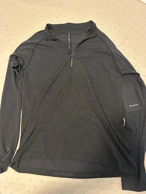 Lululemon metal vent tech 1/2 zip 2.0 black thumbnail 1